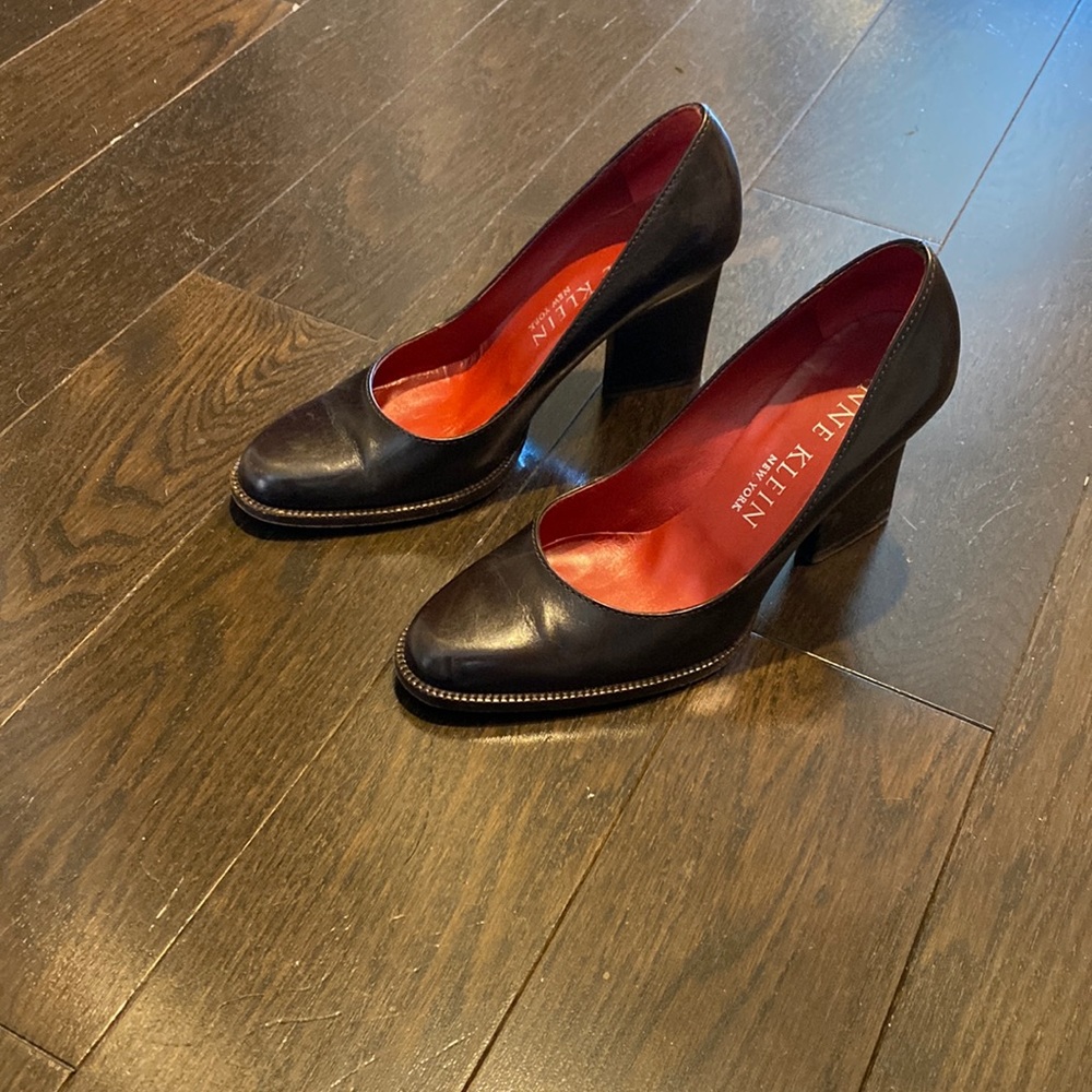 Anne Klein New York heels